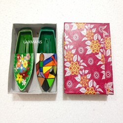 New handmade designs in pop pop boats